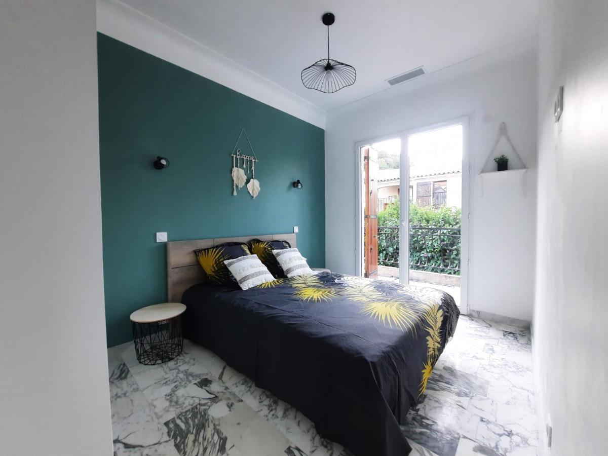 La Villa Castel - Haut De Villa - Parkings- 3 Chambres - 8 Couchages - Jardin - Barbecue Cagnes-sur-Mer Exterior photo